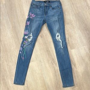 3/10 Express Floral Embroidered Blue Jeans